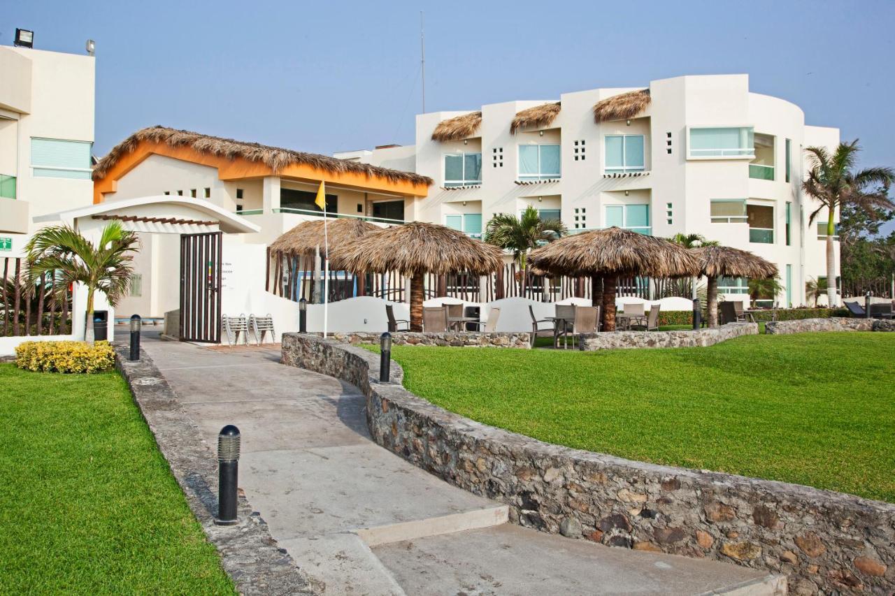 Artisan Playa Esmeralda Family Beach Hotel Playa Chachalacas Екстериор снимка