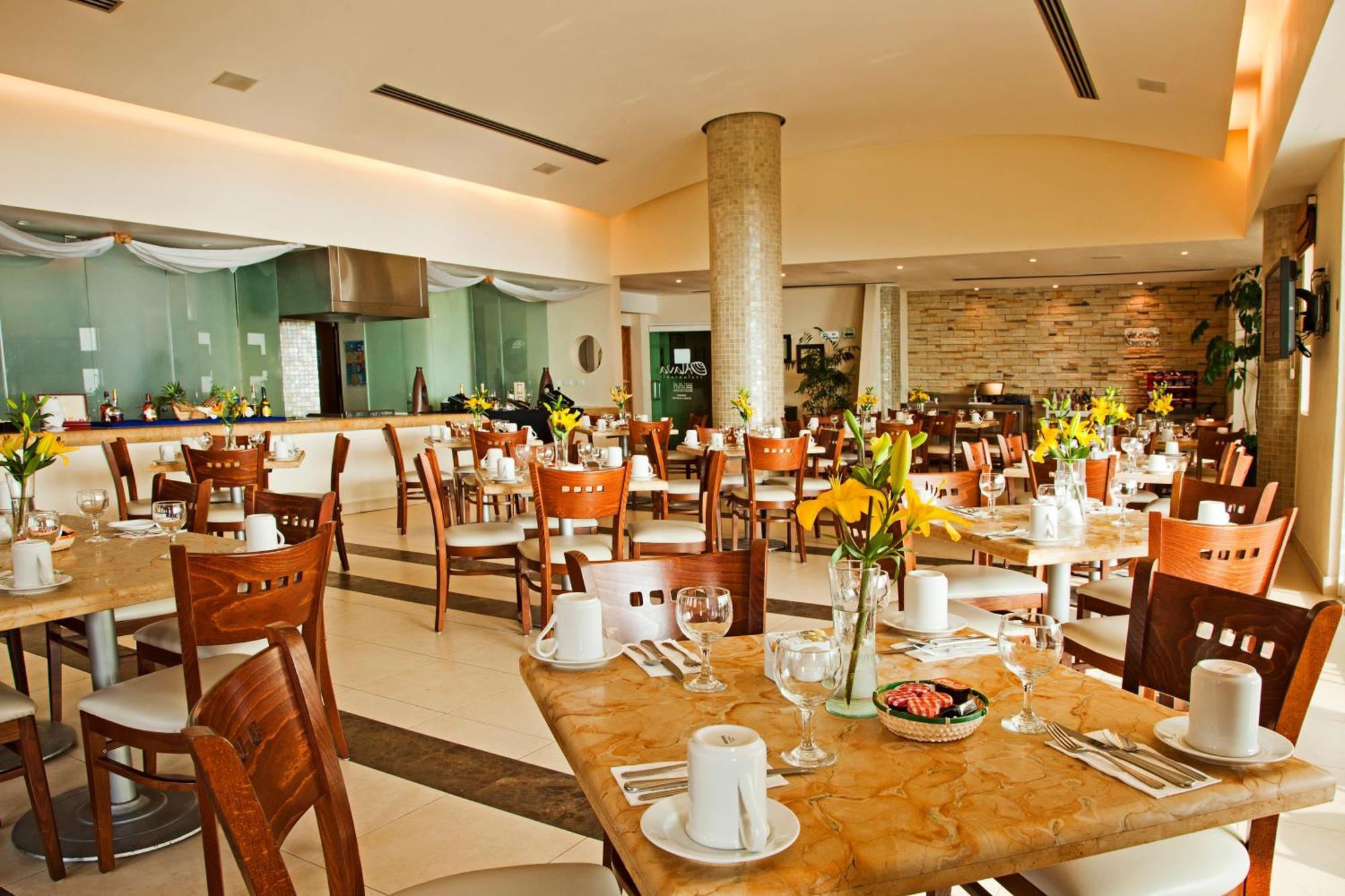 Artisan Playa Esmeralda Family Beach Hotel Playa Chachalacas Екстериор снимка