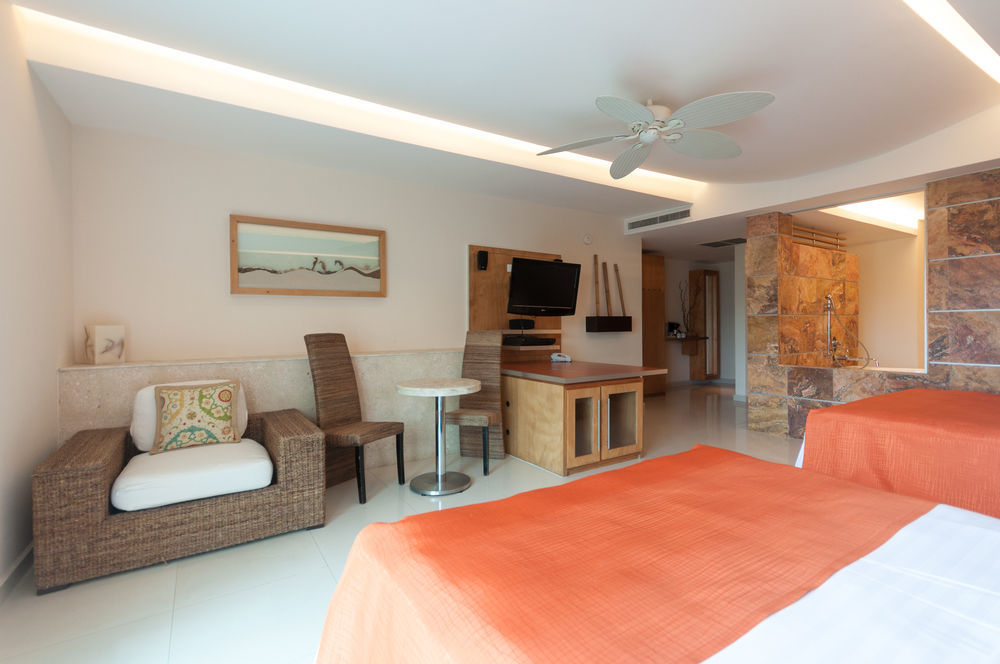 Artisan Playa Esmeralda Family Beach Hotel Playa Chachalacas Екстериор снимка